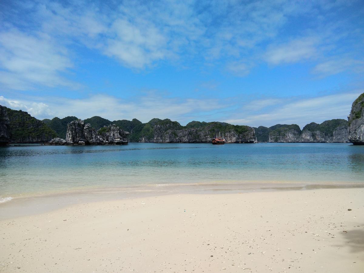 Anh Thuan Hotel 1 Кат-Ба Экстерьер фото